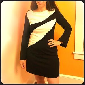 Vintage long-sleeved dress